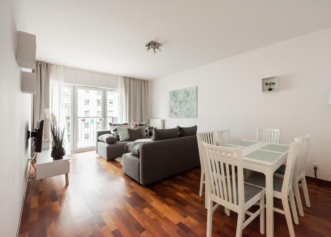 Wola Sunset Apartment Free Parking Варшава Екстер'єр фото