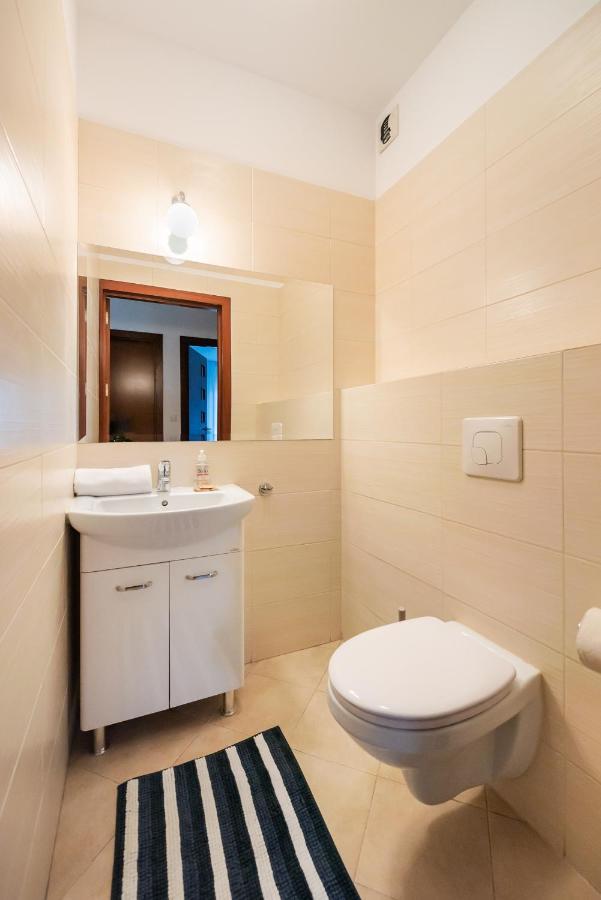 Wola Sunset Apartment Free Parking Варшава Екстер'єр фото