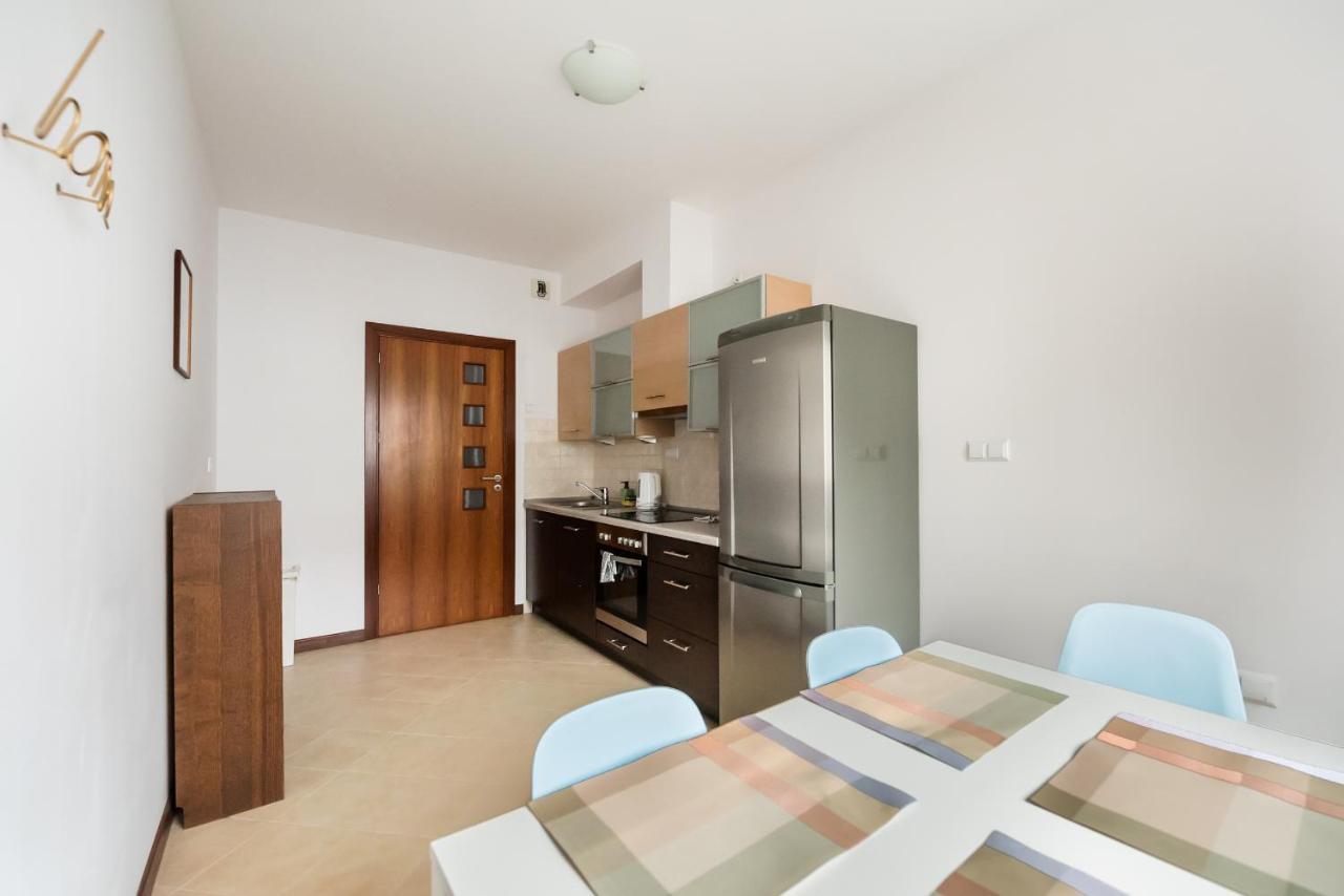 Wola Sunset Apartment Free Parking Варшава Екстер'єр фото